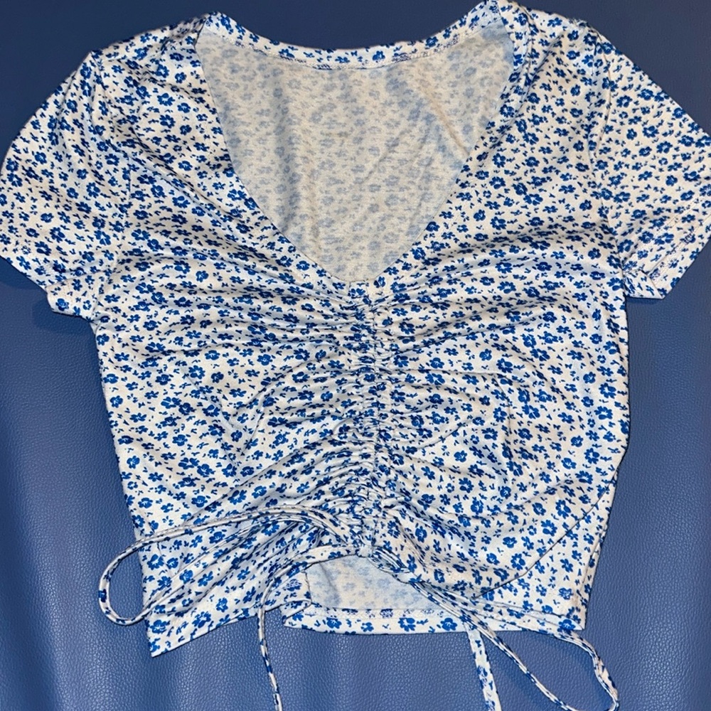 Crop t